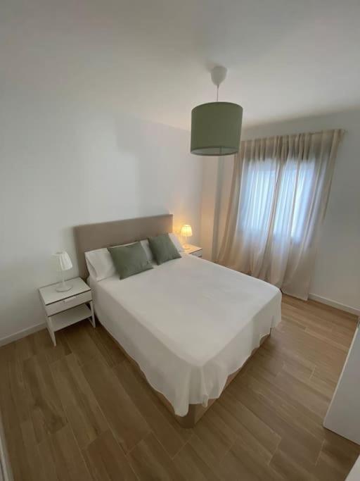 Piso Nuevo En A Pie De Playa Apartment *